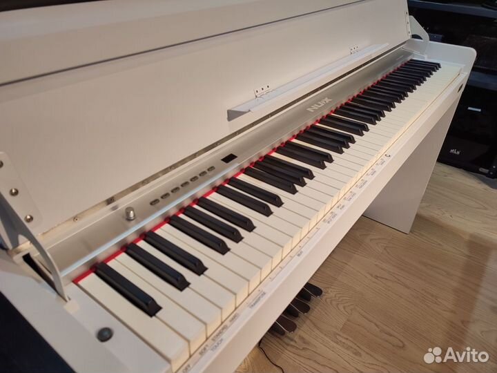 Цифровое пианино NUX WK-310-White
