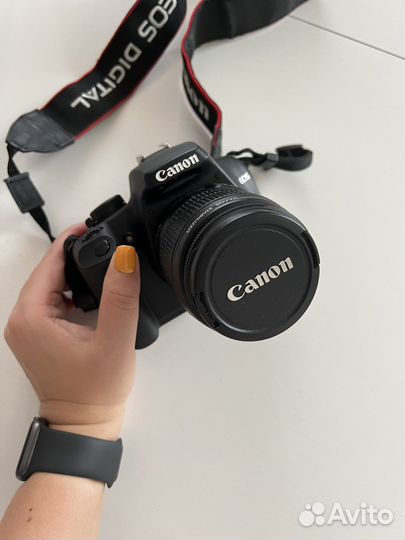 Зеркальный фотоаппарат canon 1000d