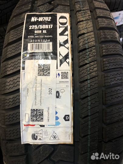 ONYX NY-W702 225/50 R17 98H