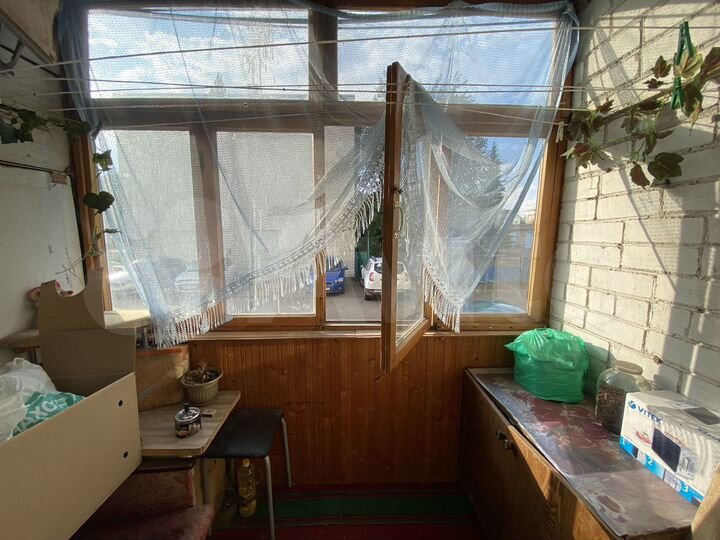 2-к. квартира, 48 м², 1/9 эт.