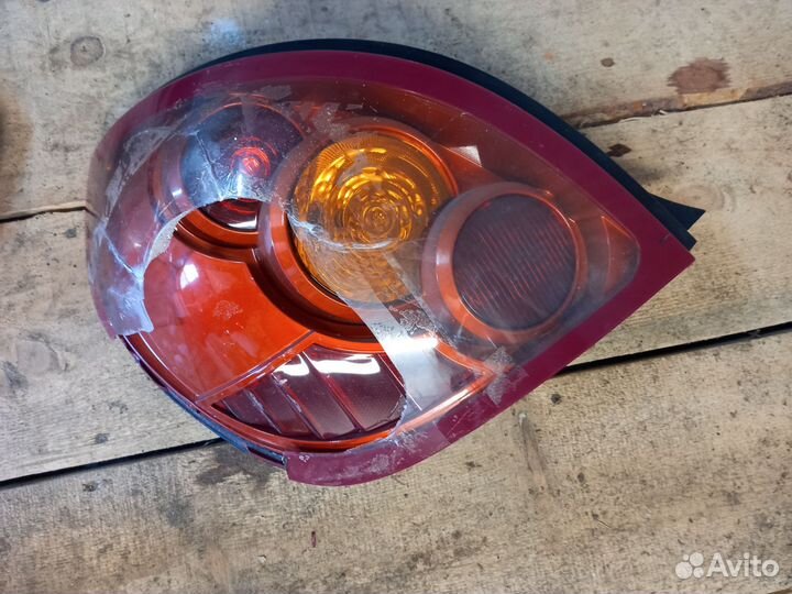 Задние фонари Ниссан альмера н16 хэтчбек