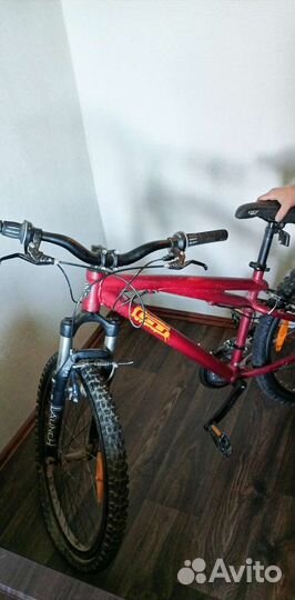 Горный велосипед GT chucker 3.0