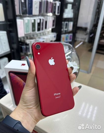 iPhone Xr, 64 ГБ