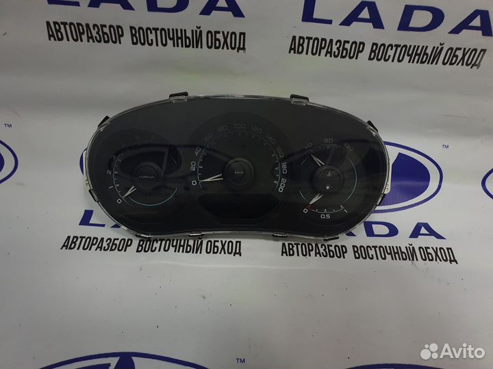 Комбинация приборов LADA vesta