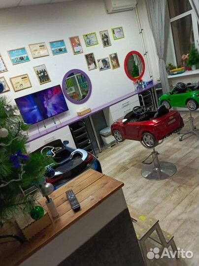 Администратор в детскую парикмахерскую