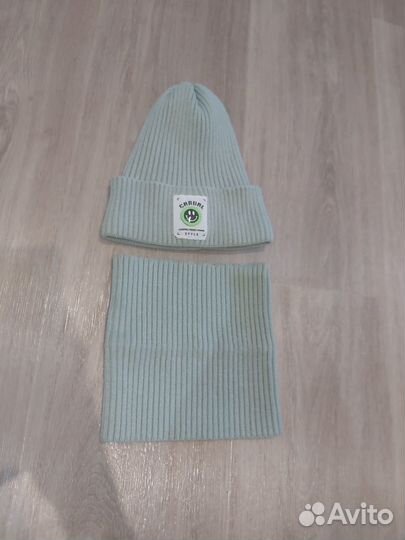 Комплект шапка и снуд