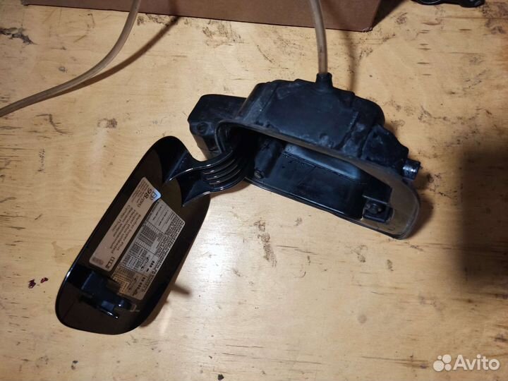 Лючок бензобака skoda octavia А5