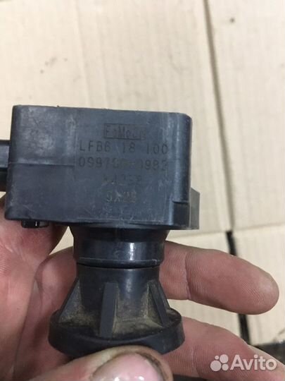 Катушка зажигания mazda 6 LFB618100