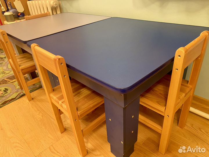 Стол детский цветной