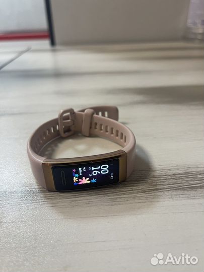 Смарт часы huawei Band 4 pro