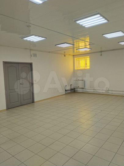 Свободного назначения, 10м² и 50 м²