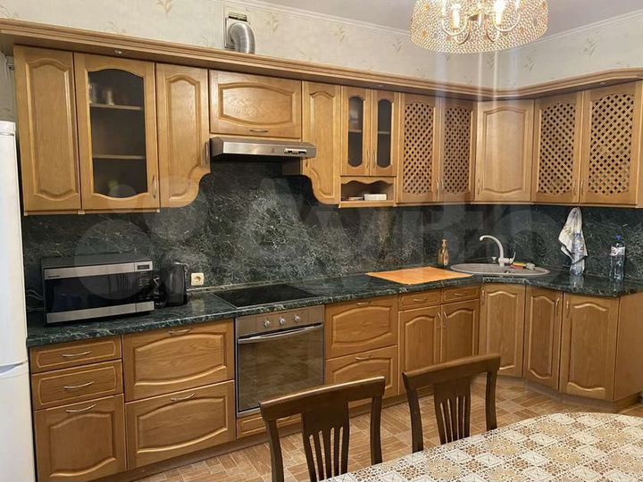 4-к. квартира, 120 м², 3/5 эт.