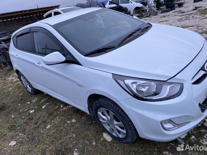 Разбор Hyundai Solaris Хэтчбек Дорестайлинг