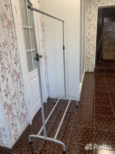 Вешалка напольная