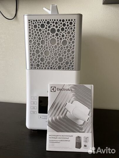 Увлажнитель воздуха Electrolux EHU-3815D