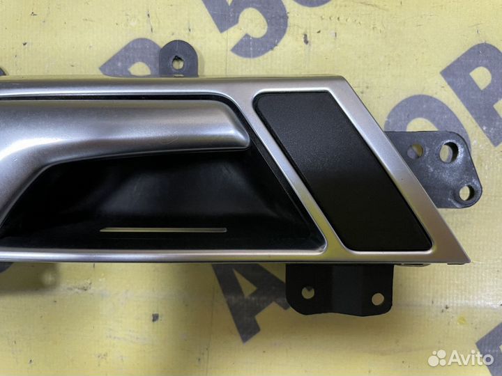 Ручка двери внутренняя задней правой Audi A6