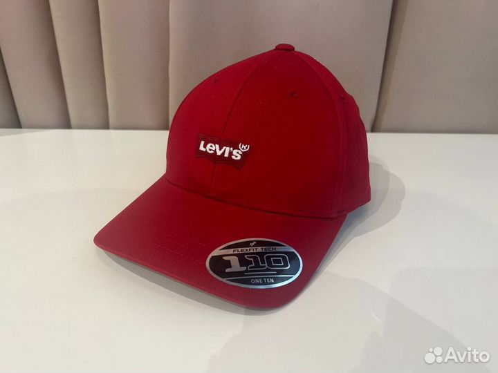 Бейсболка Levi'S оригинал новая