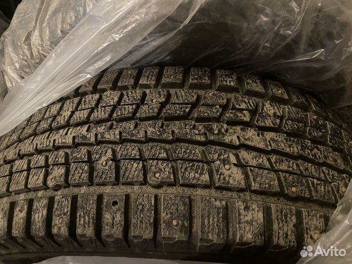 Dunlop SP Winter Ice 01 265/65 R17