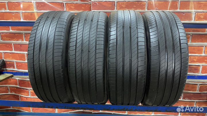 Michelin Primacy 4 215/60 R17 96V