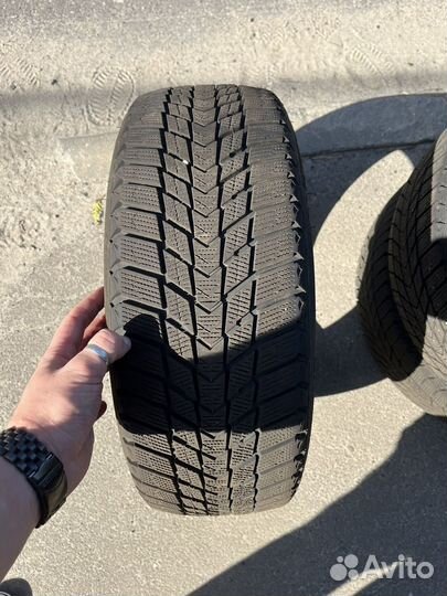 Roadstone Winguard Ice Plus 185/55 R15 86T