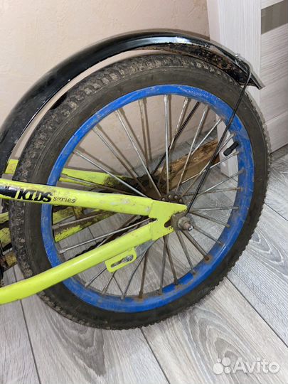 Детский велосипед