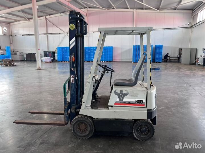 Вилочный погрузчик Komatsu FB09-3, 2015