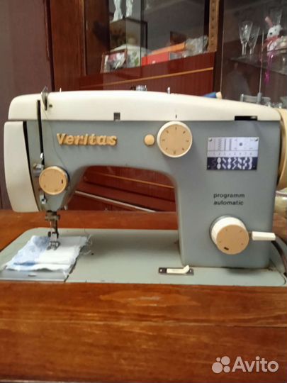 Швейная машина Veritas