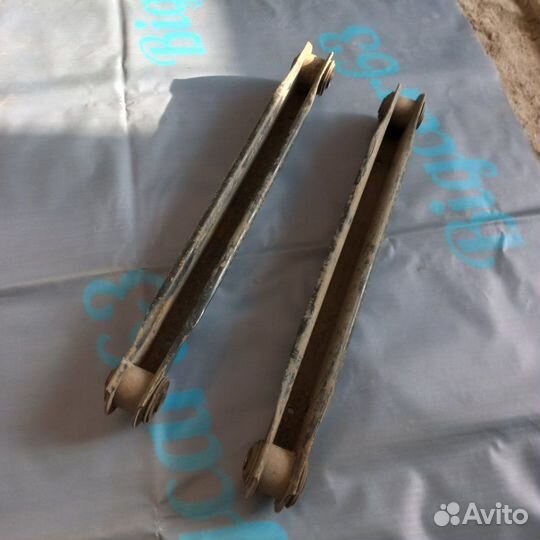 Рычаг подвески нижний задний Cadillac Escalade 4