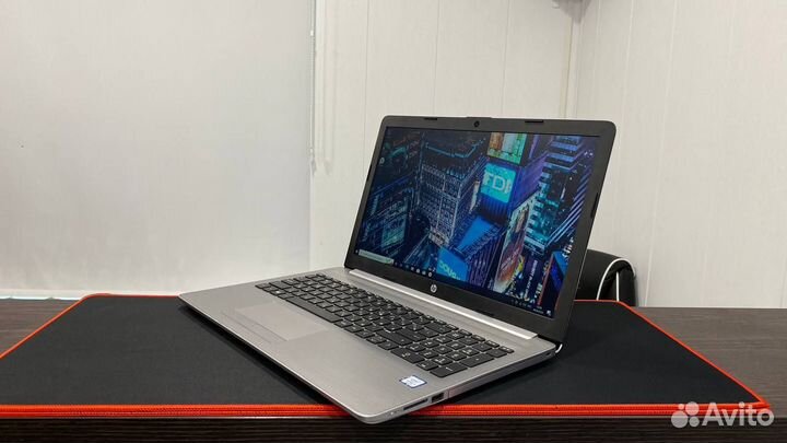 Ноутбук HP 250 G7 - core i3 - 8Gb - 256Gb SSD