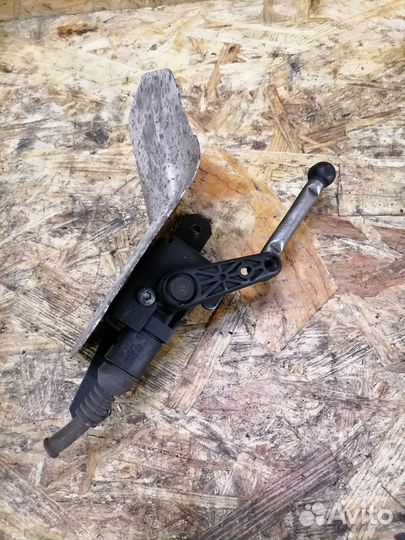 Датчик положения кузова Volkswagen Passat B6