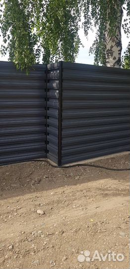 Забор из евроштакетника