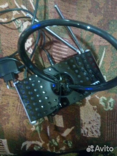 Антена с усилителем denn