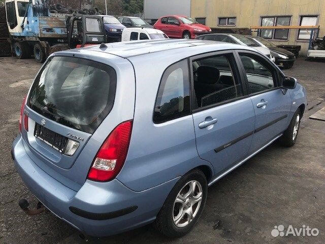 Разбор на запчасти Suzuki Liana