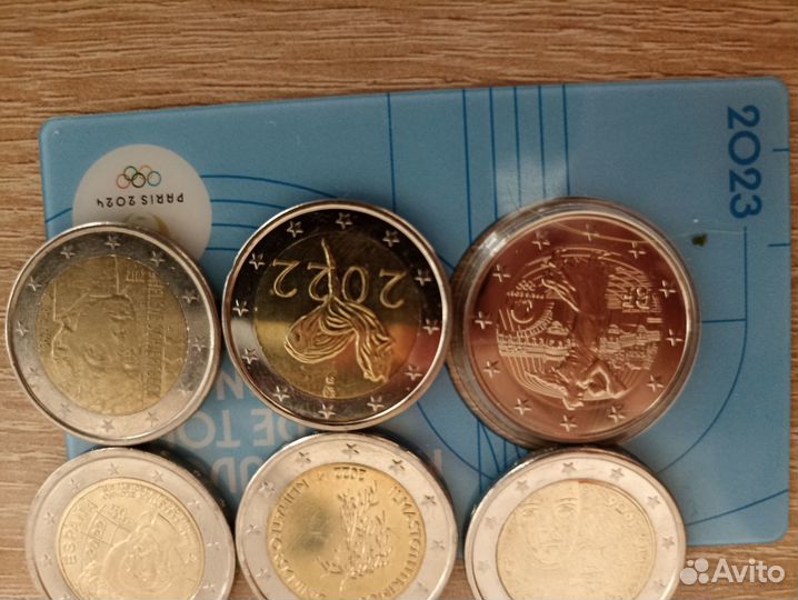 Обмен памятными монетами