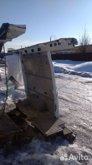 Задняя правая часть кузова Форд Транзит 2014-2021