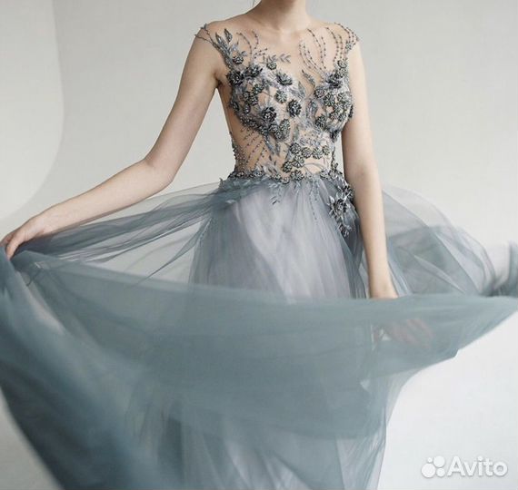 Вечернее дизарнейское платье от Анны Елагиной