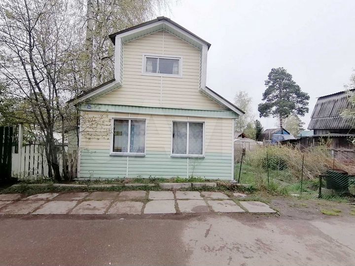 Дача 54 м² на участке 4 сот.