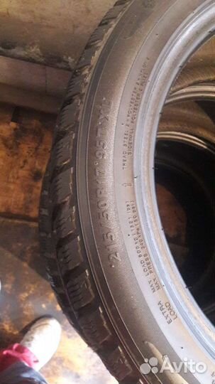 Kumho I'Zen KW22 215/50 R17 95B