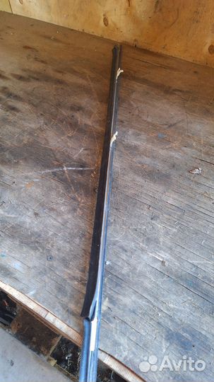 Бархотка передний левый хюндай акцент