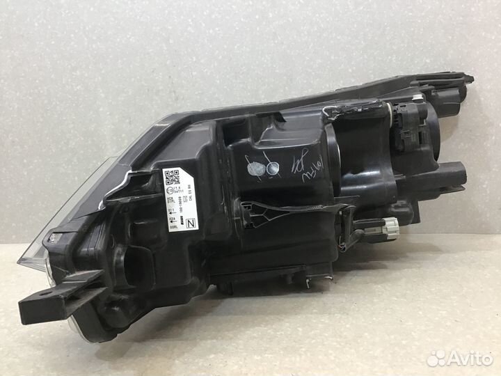 Фара правая Nissan Qashqai (J11) 2014
