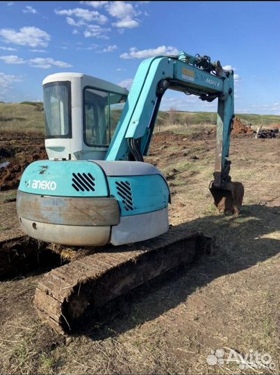 Мини-экскаватор Kobelco SK50UR-2, 2001