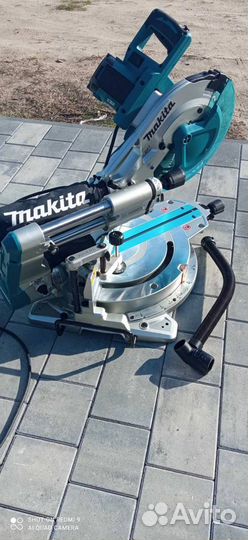 Торцовочная пила Makita LS1019L