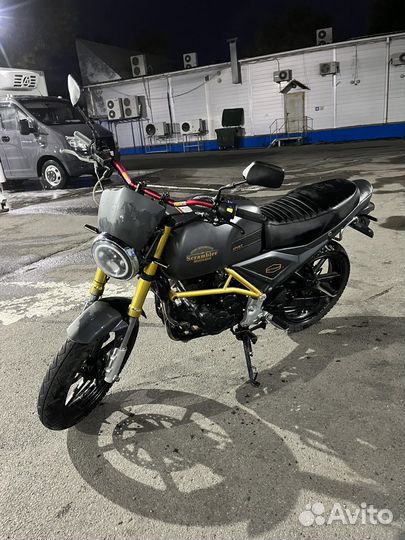 Мотоцикл 250 skrambler