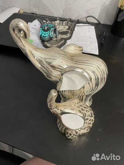 Статуэтка слон