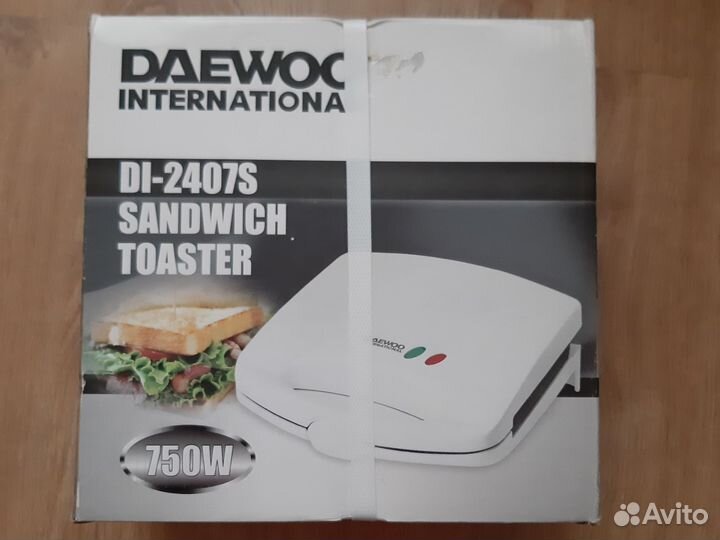 Сэндвичница новая