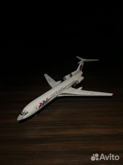 Декали для самолета Ту-154 (армянские авиалинии)