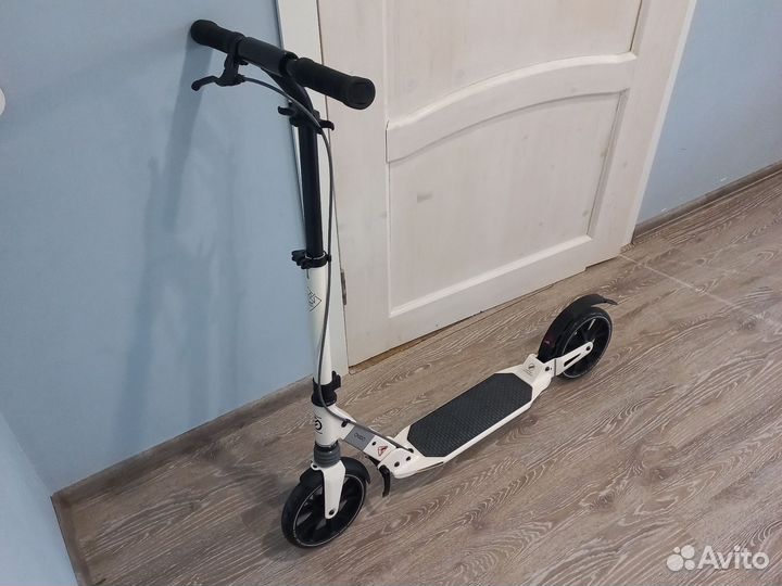 Самокат взрослый oxelo town 7 susp 200мм