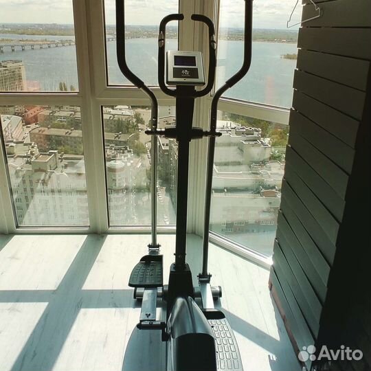 Эллиптический тренажер. Аренда