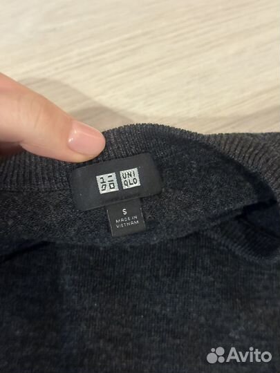 Свитер uniqlo