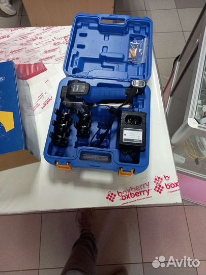 Аккумуляторная вальцовка value vet 19li